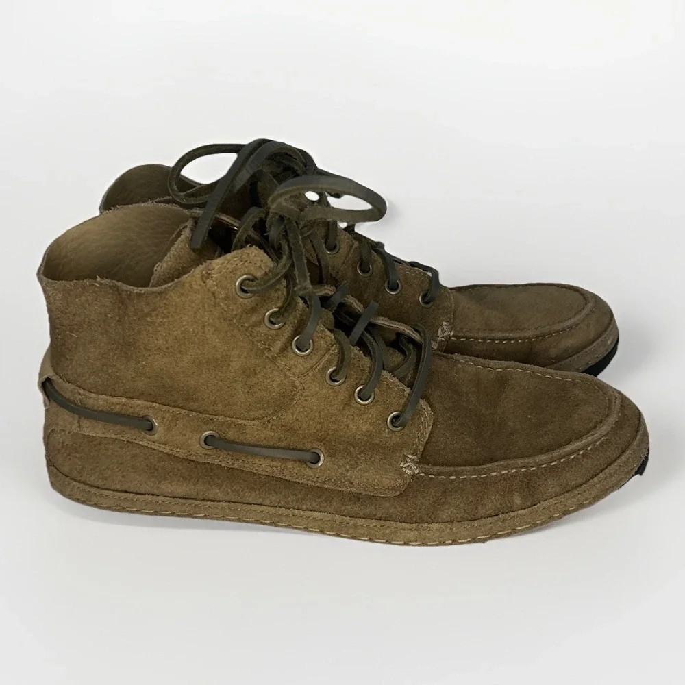 UGG Bayne Boots Mens 10 Tan Suede Leather Chukka Lace-Up Casual Vibram Sole Shoe